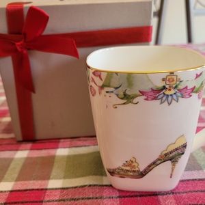 Fine Poreclain Shoe Mug